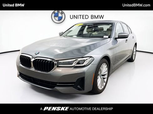 Used 2023 BMW 530i image 1