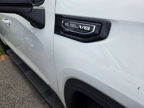 Used 2024 GMC Sierra 1500 Elevation AWD/4WD image 5