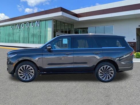 New 2025 Lincoln Navigator Black Label image 7