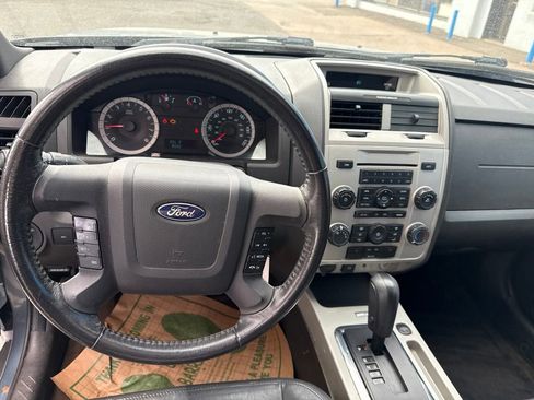 Used 2012 Ford Escape XLT AWD/4WD image 17