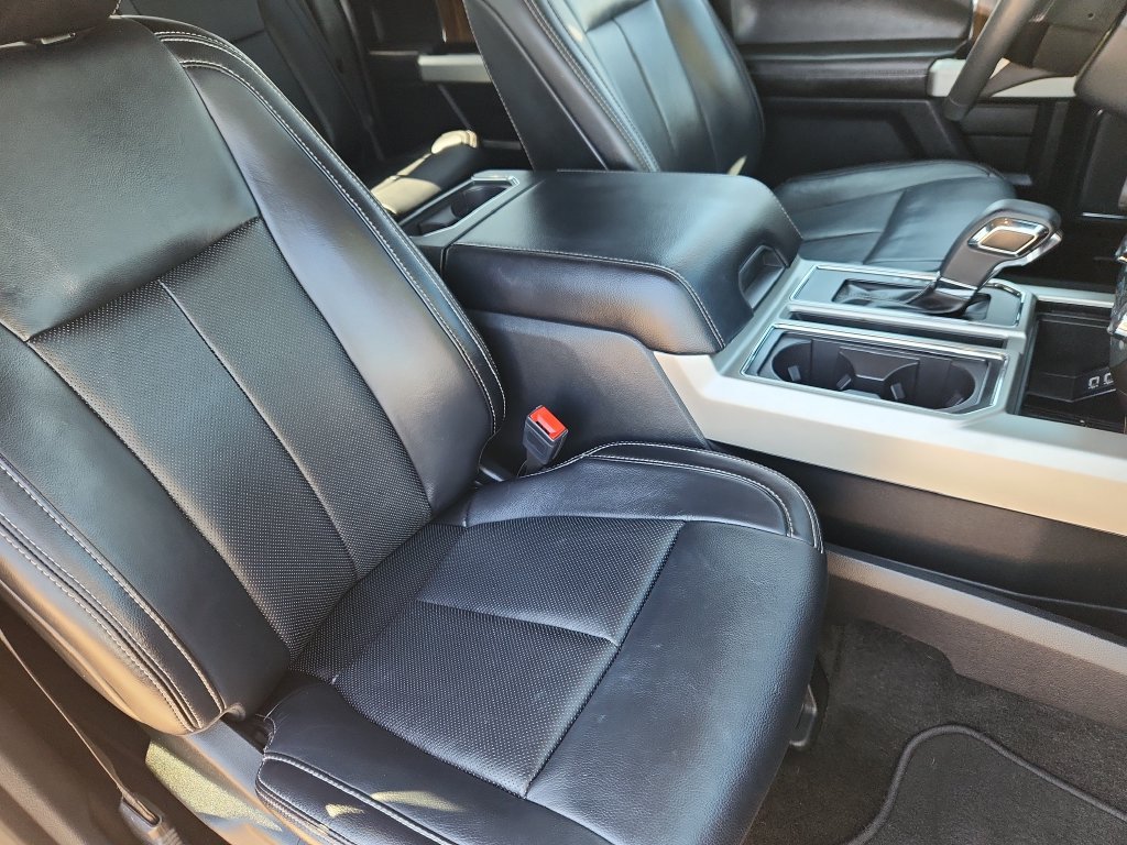 Used 2019 Ford F150 Lariat RWD image 12