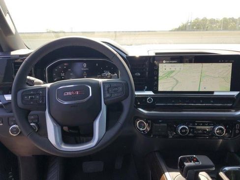 New 2026 GMC Sierra 1500 Elevation w/ Preferred Package AWD/4WD image 15