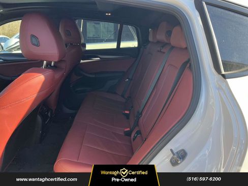 Used 2022 BMW X4 xDrive30i w/ Premium Package Essential image 12