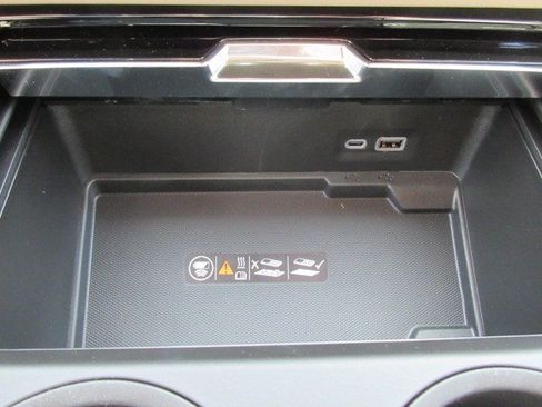 New 2026 GMC Yukon Denali w/ Denali Reserve Package RWD image 21