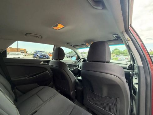 Used 2019 Hyundai Tucson Value FWD image 23