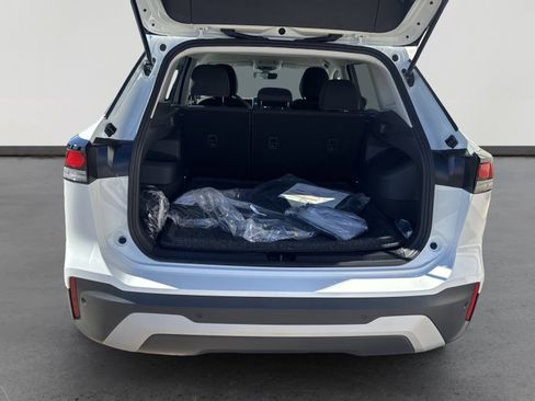 New 2026 Volkswagen Tiguan S FWD image 6
