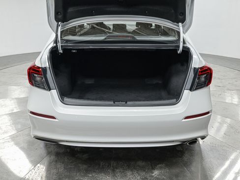 Used 2024 Honda Civic Sport image 6