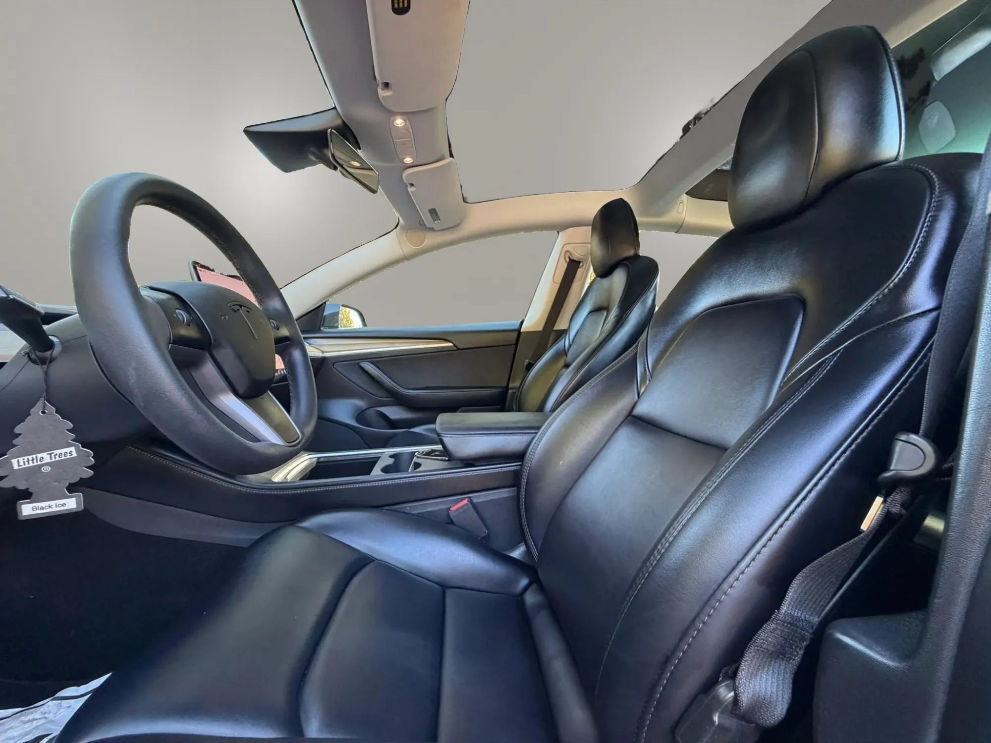 Used 2022 Tesla Model 3 Long Range AWD/4WD image 9