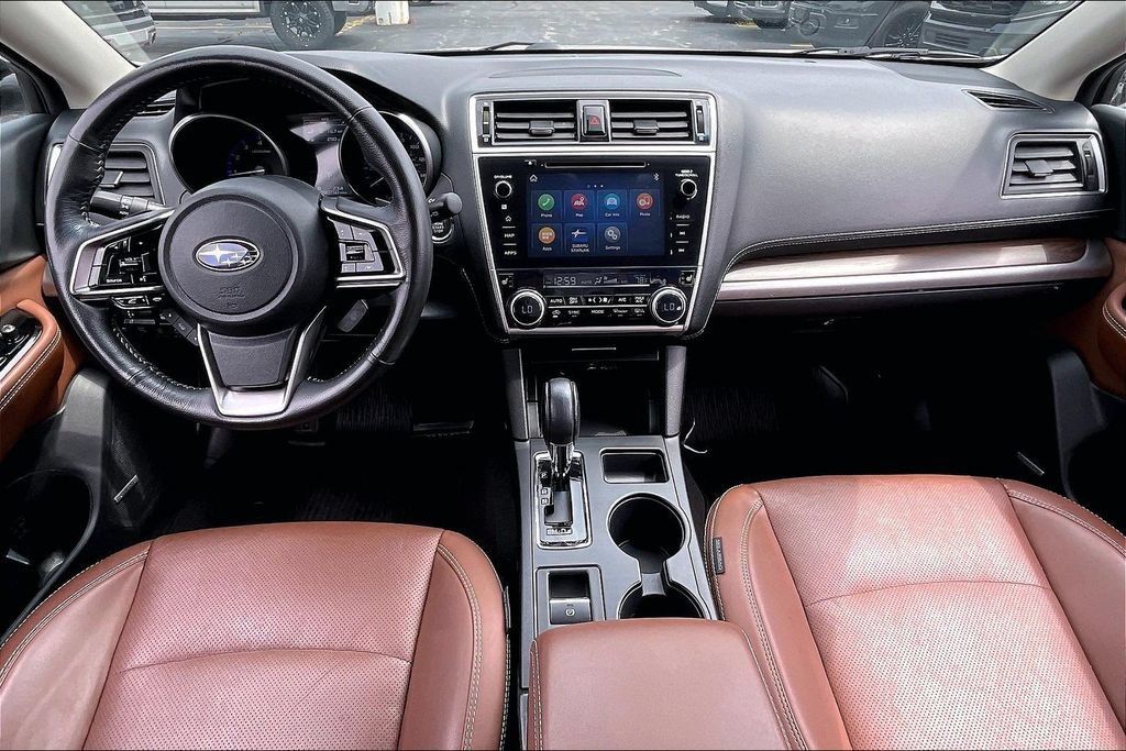 Used 2019 Subaru Outback 2.5i Touring AWD/4WD image 14