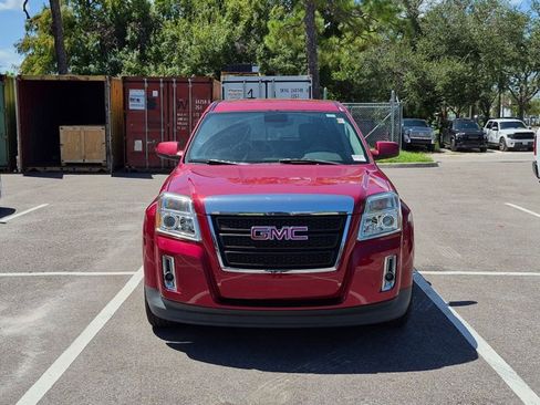 Used 2013 GMC Terrain SLE FWD image 2