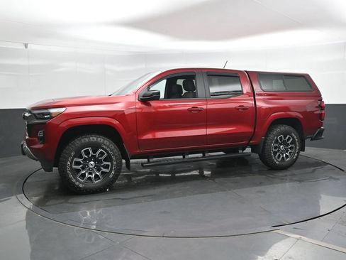 Used 2023 Chevrolet Colorado Z71 w/ Advanced Trailering Package AWD/4WD image 7