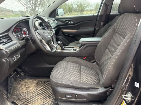 Used 2018 GMC Acadia SLE w/ Driver Alert Package I image 9