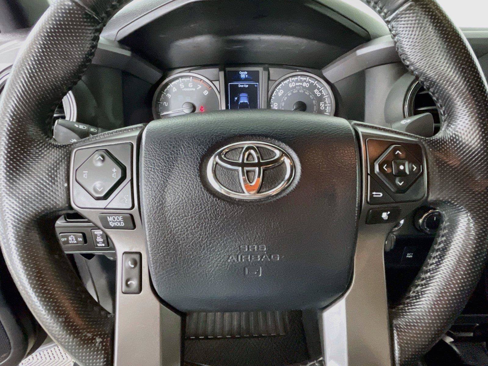 Used 2016 Toyota Tacoma TRD Off-Road w/ Towing Package AWD/4WD image 13