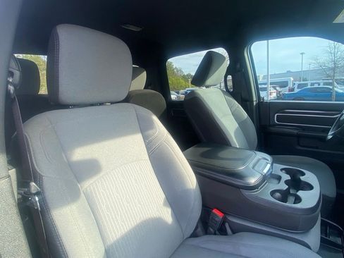 Used 2024 RAM 2500 Big Horn image 28