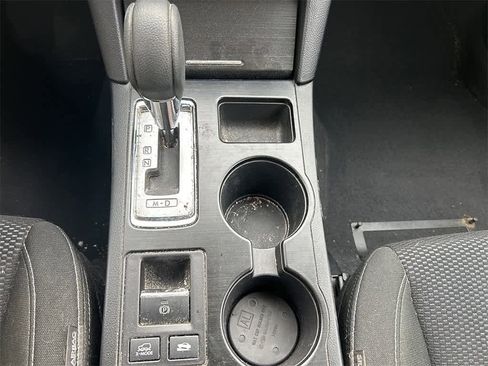 Used 2017 Subaru Outback 2.5i image 21