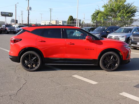 Used 2019 Chevrolet Blazer RS AWD/4WD image 11