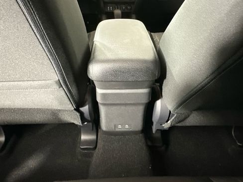 New 2026 Mitsubishi Outlander Sport LE AWD/4WD image 15