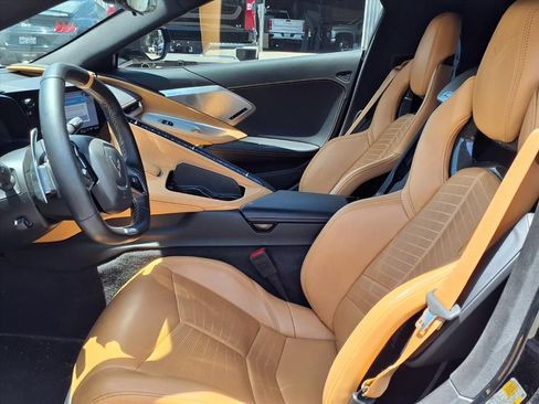 Used 2023 Chevrolet Corvette Z06 RWD image 10
