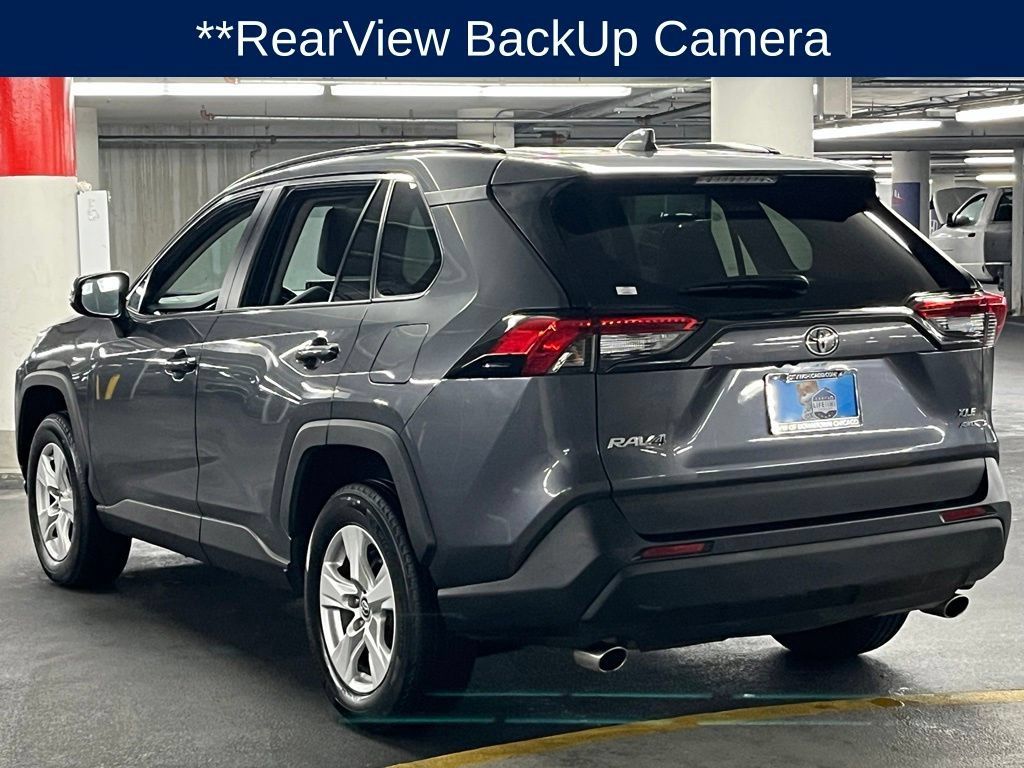Used 2020 Toyota RAV4 XLE w/ Convenience Package AWD/4WD image 5