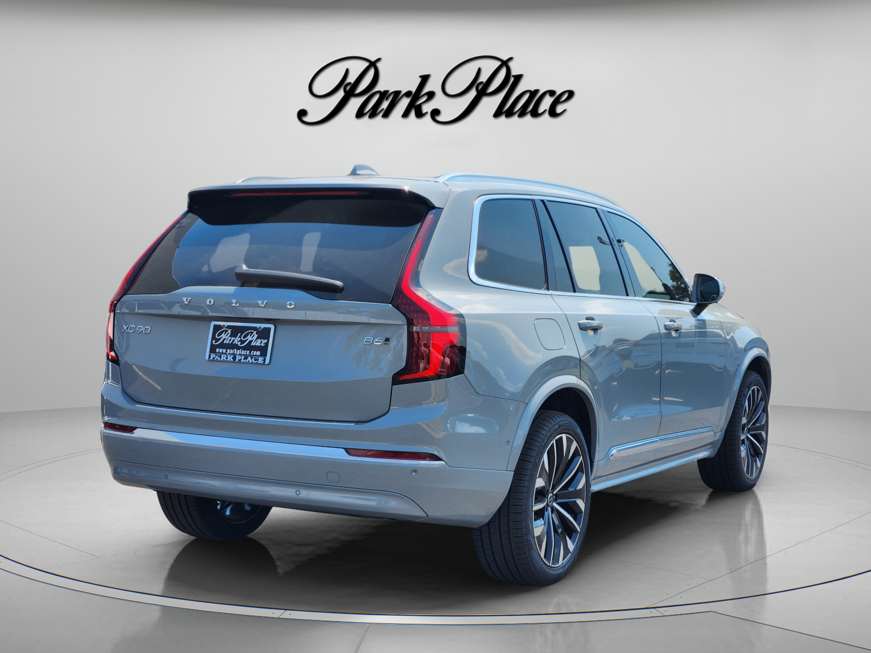 Used 2026 Volvo XC90 B6 Plus w/ Protection Package Premier AWD/4WD image 6