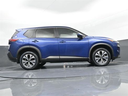Used 2023 Nissan Rogue SV FWD image 35