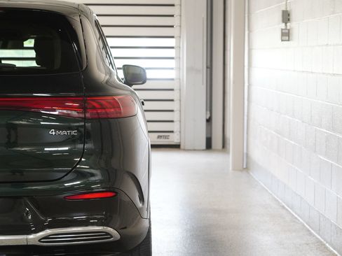 Certified 2023 Mercedes-Benz EQS 450+ 4MATIC SUV image 10