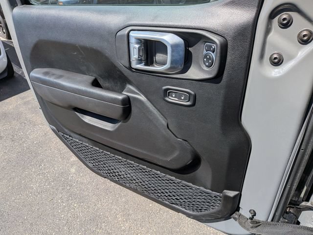 Used 2023 Jeep Wrangler Unlimited Sport AWD/4WD image 21