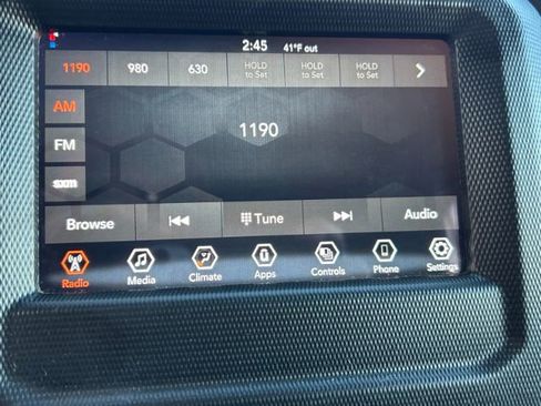 Used 2022 Jeep Gladiator Sport image 14