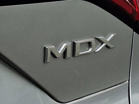 Used 2023 Acura MDX SH-AWD w/ Technology Package image 30