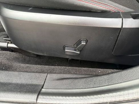 Used 2011 Dodge Avenger Heat image 9