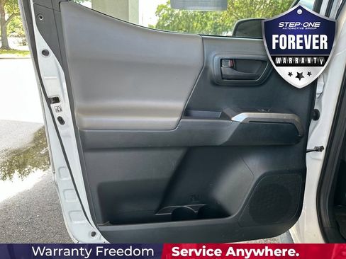 Used 2016 Toyota Tacoma SR5 w/ Towing Package RWD image 27