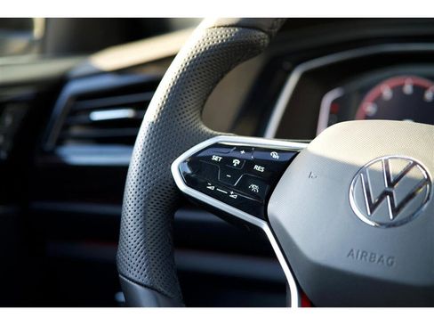 Used 2022 Volkswagen Jetta GLI Autobahn w/ GLI Black Package image 35