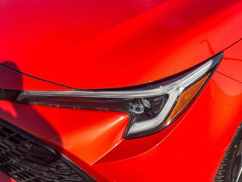 Certified 2025 Toyota Corolla XSE image 9