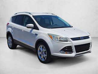 Used 2015 Ford Escape Titanium FWD video 3