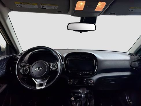 Used 2020 Kia Soul EX FWD image 23
