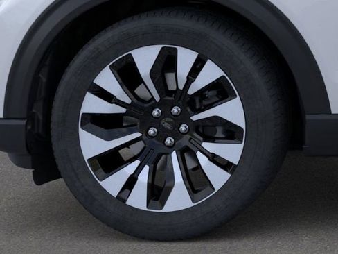 New 2026 Ford Explorer Platinum w/ LUX Leather Package image 19