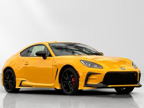 New 2026 Toyota GR86 YUZU Limited image 1