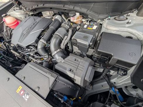 Used 2024 Hyundai Santa Cruz Limited image 22