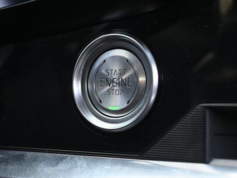 Used 2023 Chevrolet Corvette Stingray Convertible w/ 1LT image 30