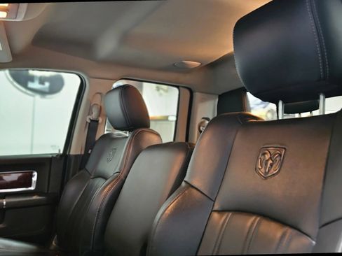 Used 2012 RAM 1500 Laramie RWD image 36