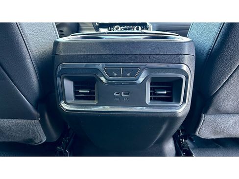 Used 2024 GMC Sierra 1500 Denali AWD/4WD image 19