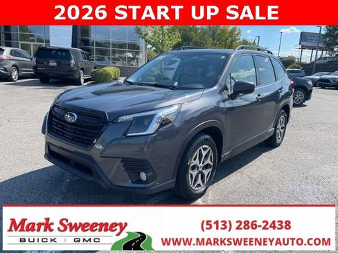 Used 2022 Subaru Forester Premium image 2