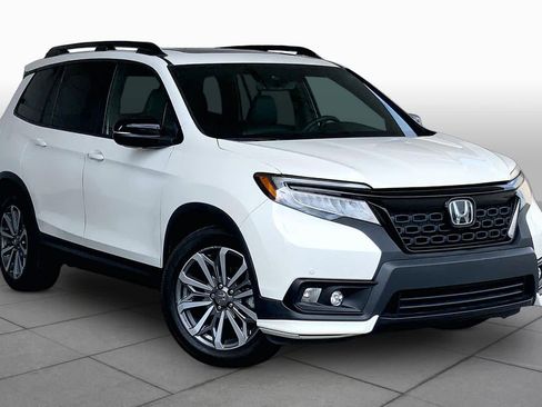 Used 2019 Honda Passport Touring image 3