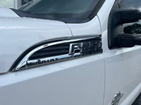 Used 2015 Ford F250 Platinum AWD/4WD image 10