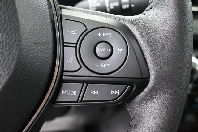 Used 2025 Toyota RAV4 Limited w/ Weather Package AWD/4WD image 25