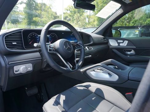 Certified 2025 Mercedes-Benz GLE 580 4MATIC image 14