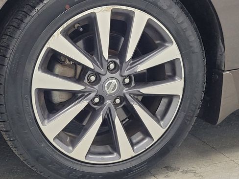 Used 2017 Nissan Altima 2.5 SV w/ Convenience Package FWD image 31