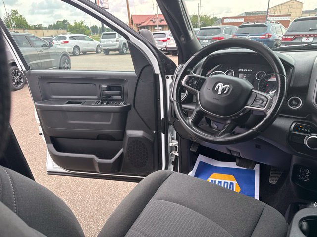 Used 2023 RAM 2500 Tradesman AWD/4WD image 15