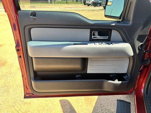 Used 2014 Ford F150 XLT w/ Equipment Group 302A Luxury RWD image 19