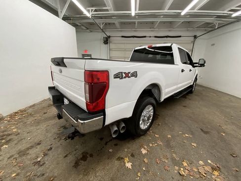 Used 2022 Ford F350 XLT image 6
